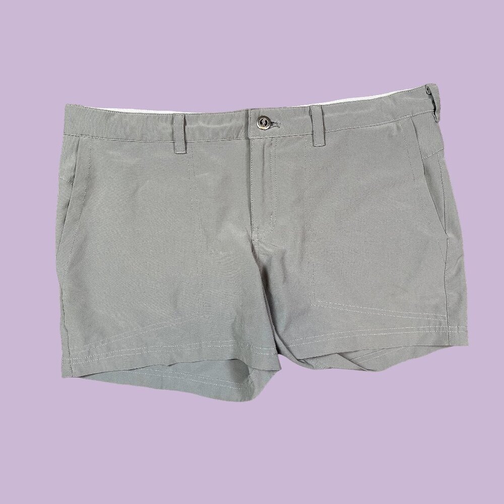 Patagonia Women's Grey Outdoor Technical Shorts Size 12 - Gorpcore / Hiking